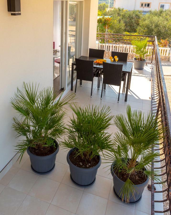 Apartmani Dalmacjia Grebaštica Exteriör bild
