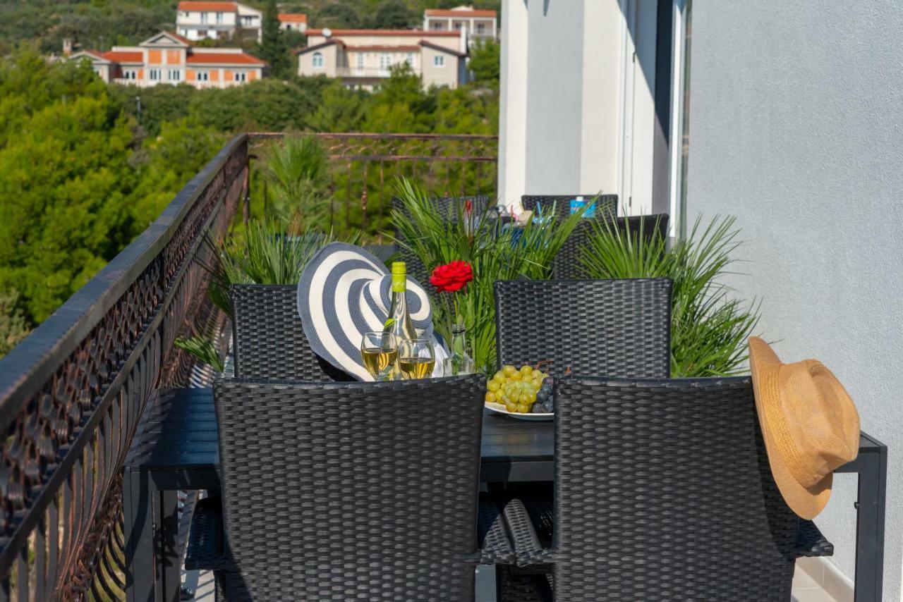 Apartmani Dalmacjia Grebaštica Exteriör bild